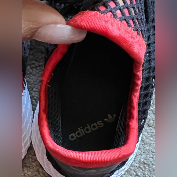 Youth Adidas Deerupt Sneakers - Picture 4 of 8